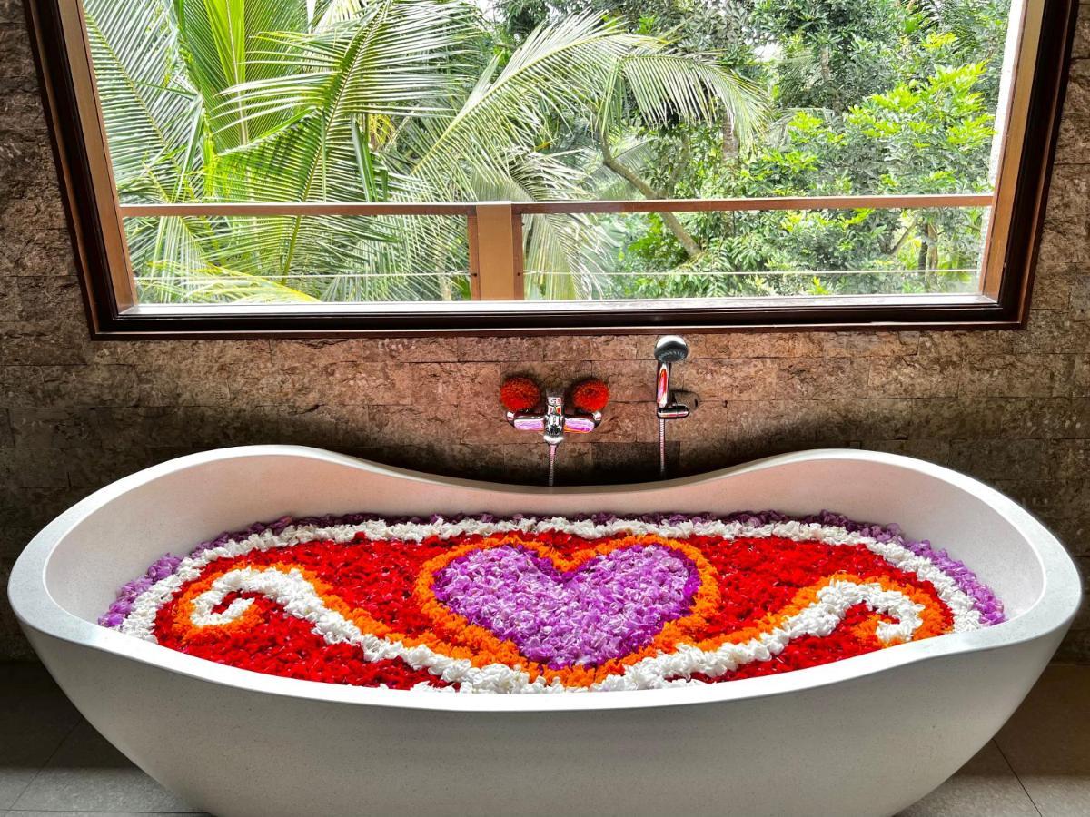 Nirankara Ubud Villa Exterior foto